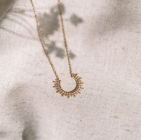 Collier soleil plaqué or